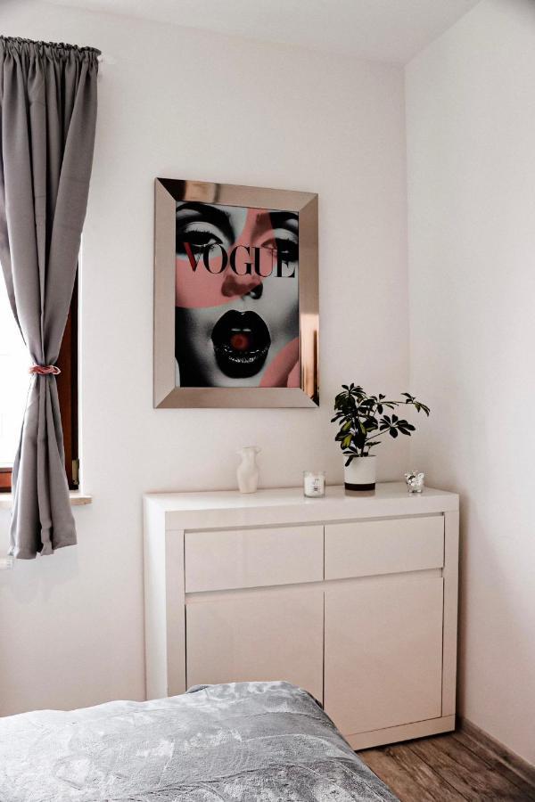 Lavender Hill Apartment Gdańsk Eksteriør bilde